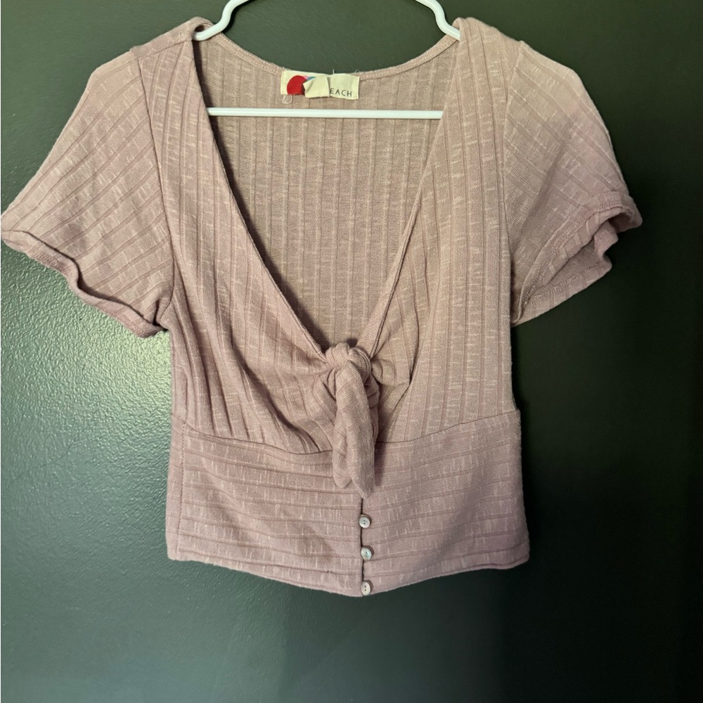 Knot-Front Ribbed Crop Top in Mauve
